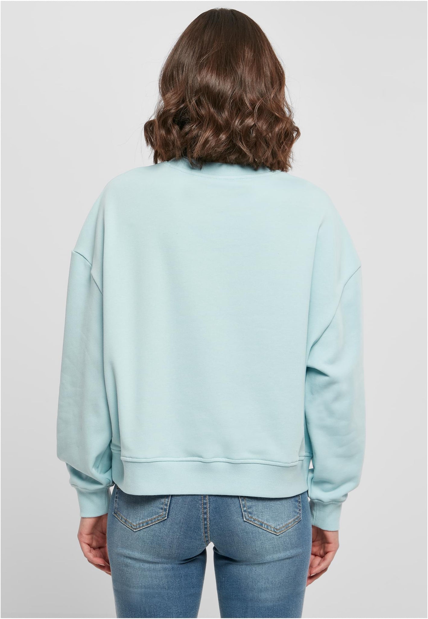 Women’s oversized crewneck sweatshirt