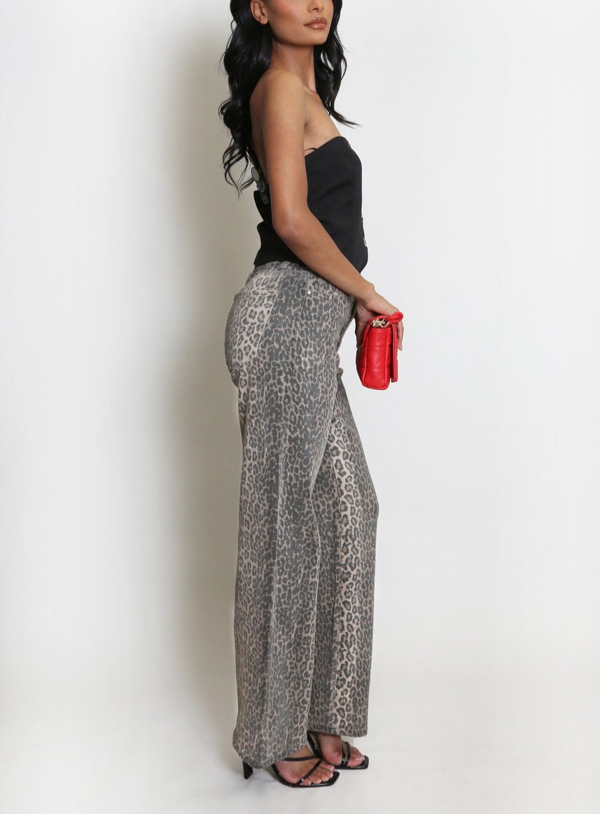 Leopard Dad Fit Jeans