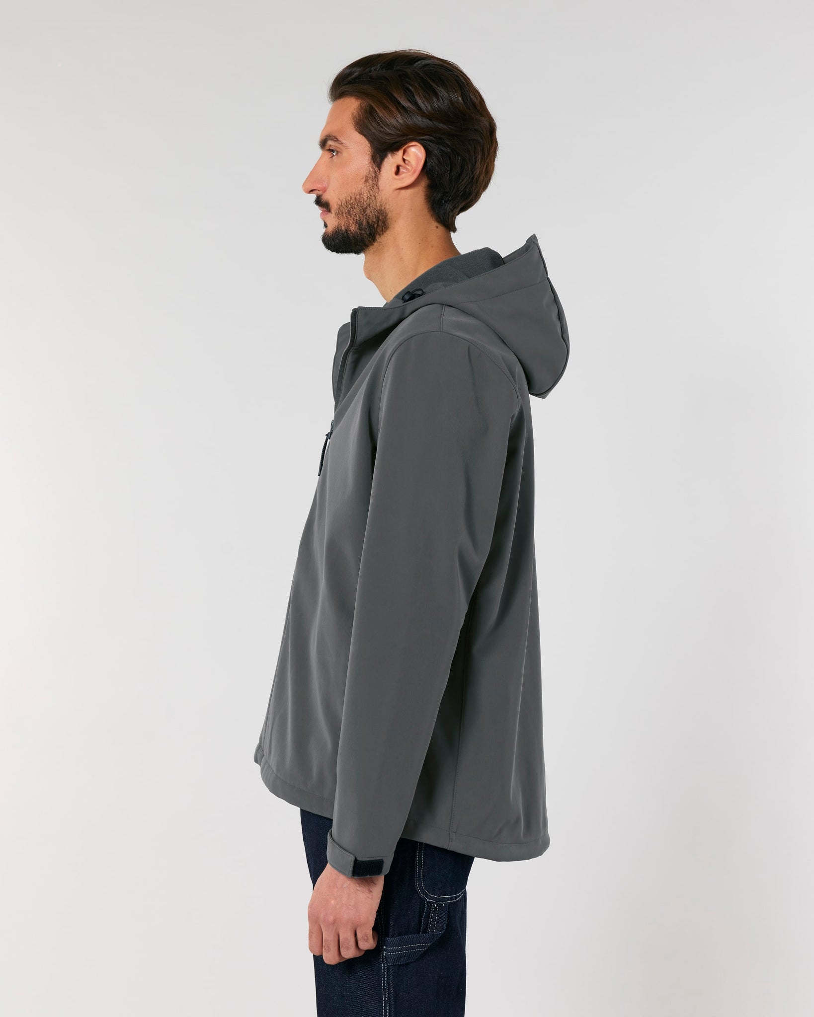 MENS HOODED SOFTSHELL JACKET