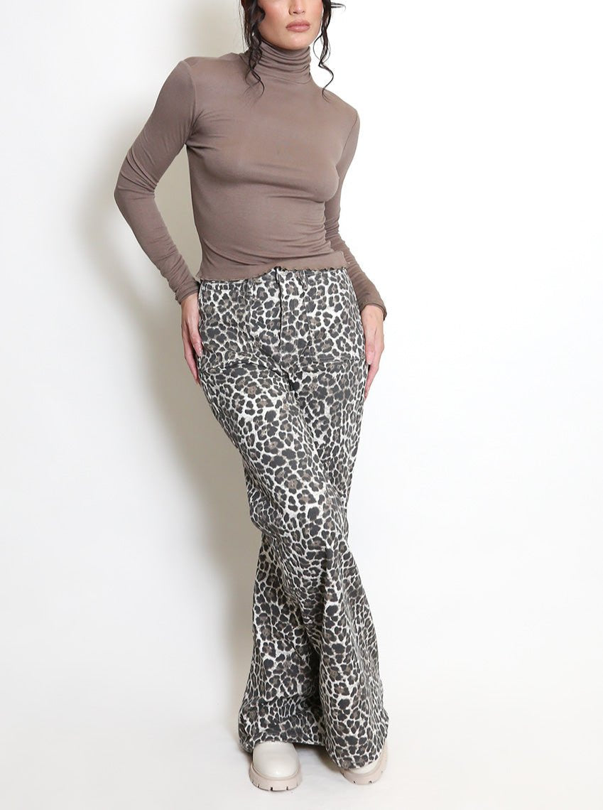 Wide Leg Leopard Print Jeans