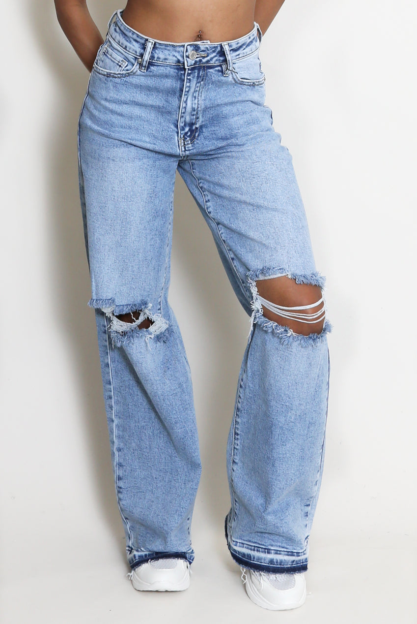 Dad Fit Ripped Denim Jeans